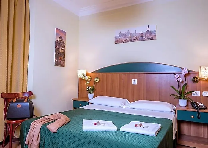 Trastevere 3* Rome